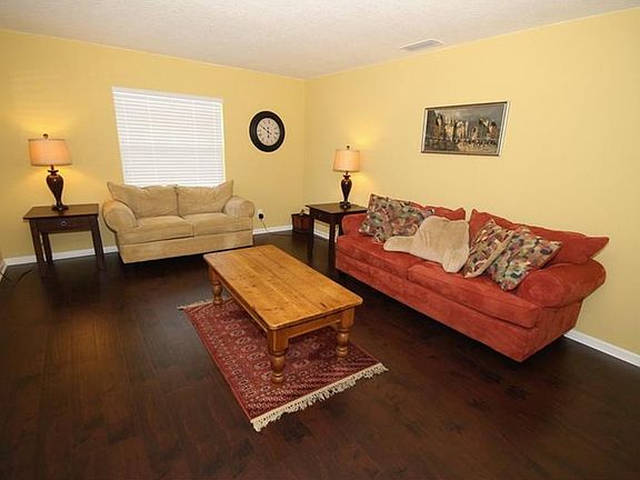 3rd image of 3401 Bowman Dr