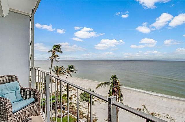 1st image of 2011 Gulf Shore Blvd N #53