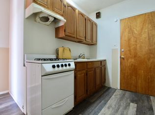 7138 69th Pl #2R, Ridgewood, NY 11385