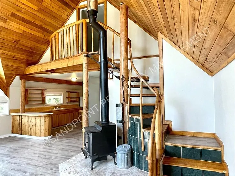 35 Hillcrest Dr — Photo 9