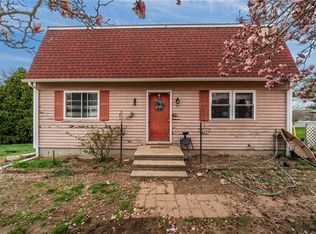 7 Brandywine Dr, Westerly, RI 02891