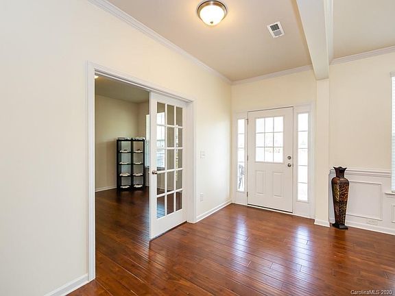 5th image of 17048 Alydar Commons Ln