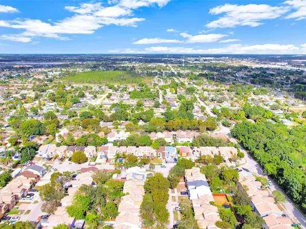 870 SW 6th Ct, Florida City, FL 33034