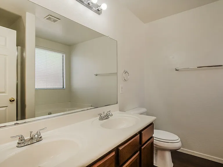 21818 W Sonora St — Photo 11