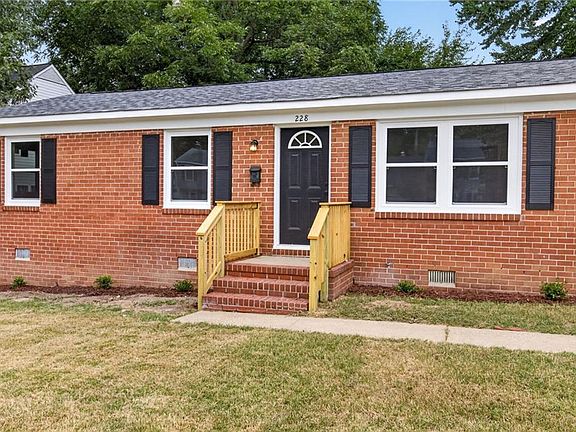 2nd image of 228 Colony Rd