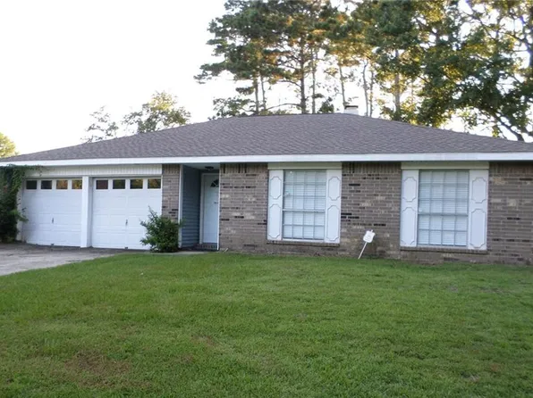 415 Ridgewood Dr, Mandeville, LA 70471