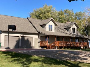 3951 210th St, George, IA 51237