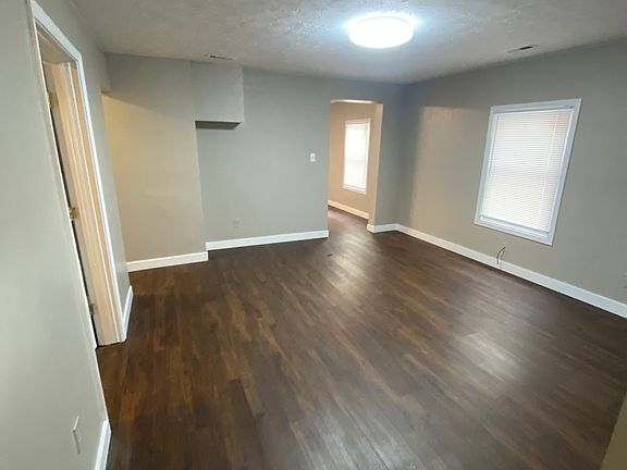 5th image of 633 Davies Ave