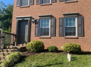 481 Rockwood Dr, Elizabethtown, PA 17022