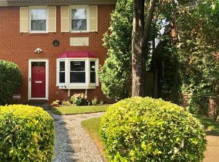 508 E Windsor Ave #A, Alexandria, VA 22301