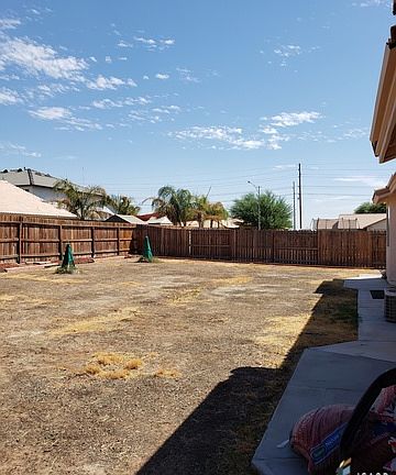 5th image of 2316 Smokewood Ave