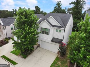 3948 Lake Manor Way, Atlanta, GA 30349