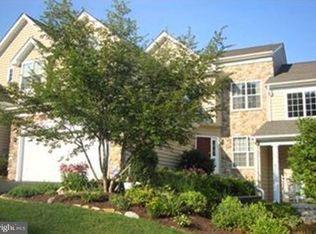 46 Sagewood Dr, Malvern, PA 19355