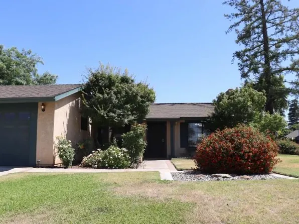 1235 W Monte Verde Court, Visalia, CA 93277