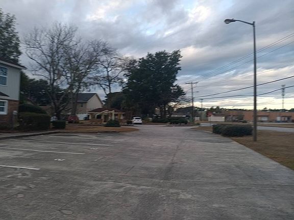 4th image of 4 Seagull Ln