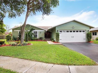 9320 NW 43rd Manor, Sunrise, FL, 33351