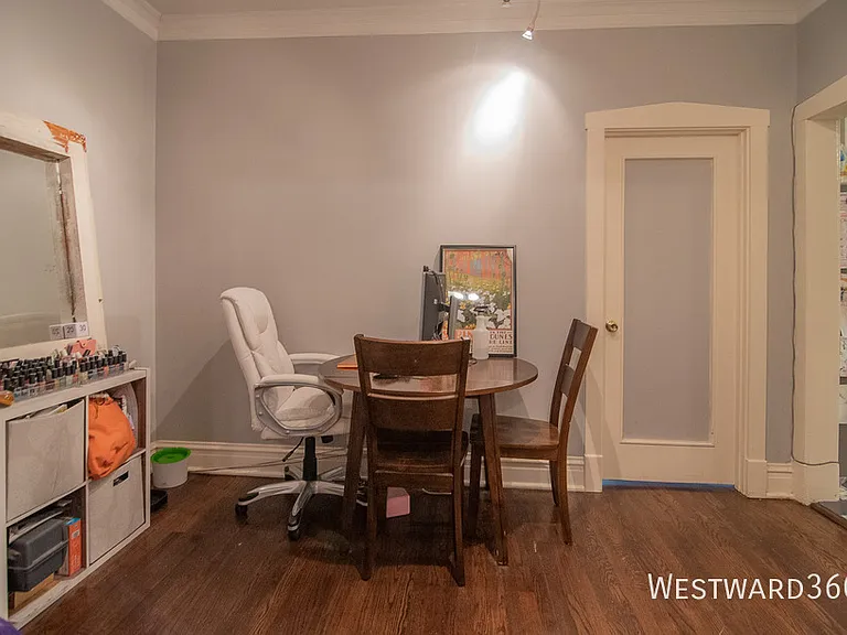 3642 N Pine Grove Ave #1K — Photo 4