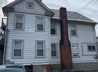 32 Kendall Ave, Rutland, VT 05701