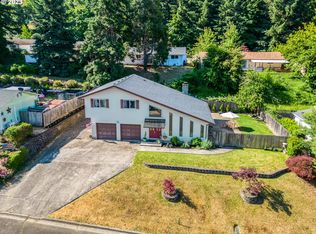 605 Alta Vista Ave, Drain, OR 97435
