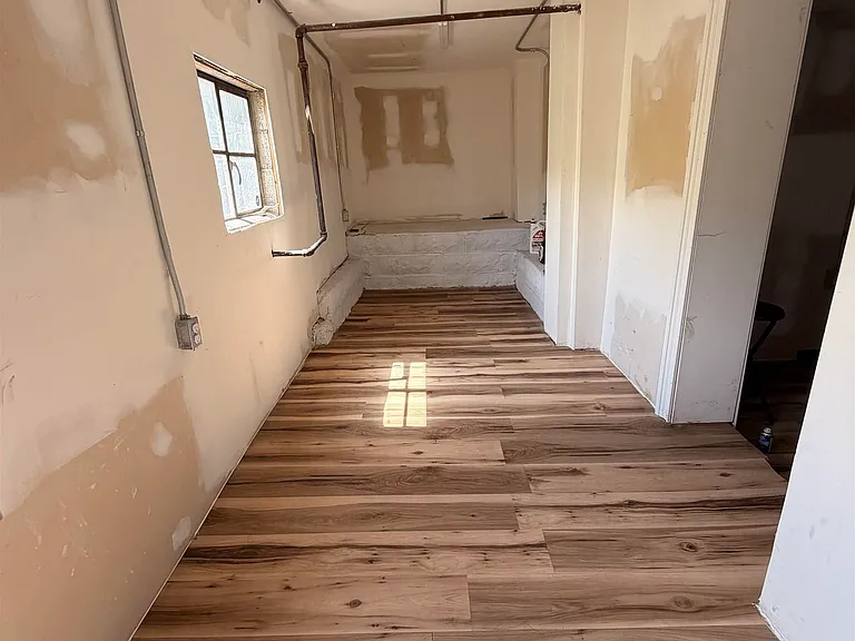 3017 Ensley Ave — Photo 12