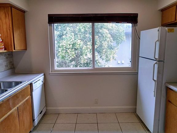 3rd image of 3308 Mensch Ct APT C
