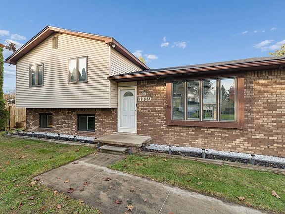 4th image of 8039 Cortez Dr