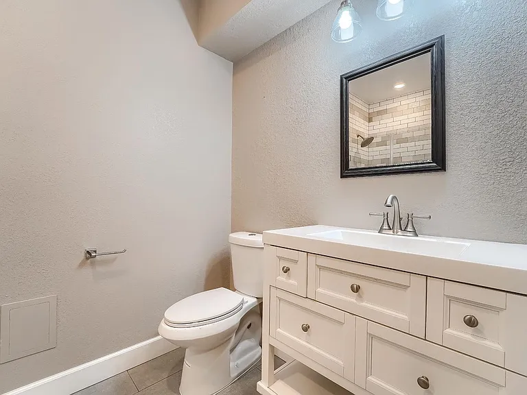 17122 Melody Dr — Photo 56