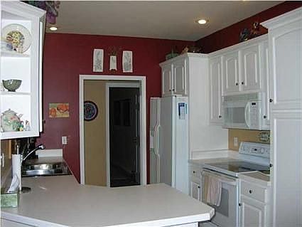 5th image of 1822 Willow Lake Dr