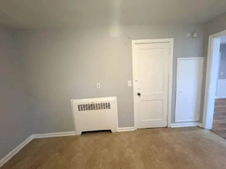 7709 Castleton Pl — Photo 8