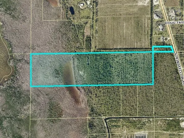 10011 Stringfellow Rd, Saint James City, FL 33956