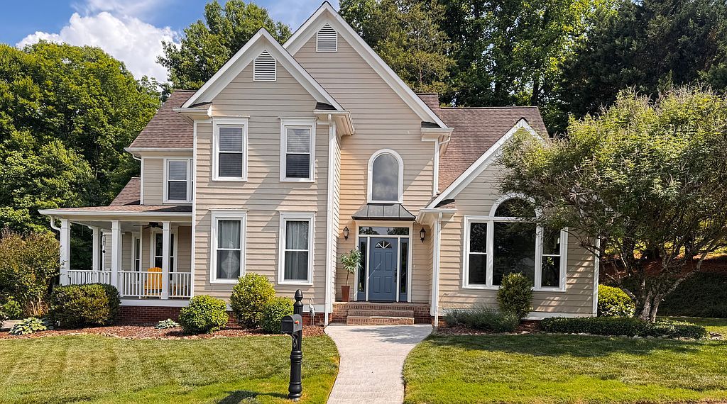 6738 Crystal View Way - Property Image
