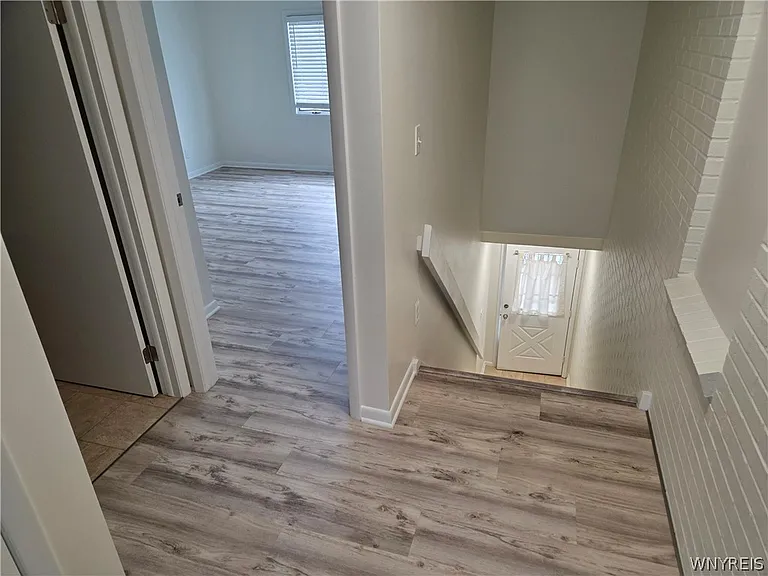 255 Portage Rd — Photo 7