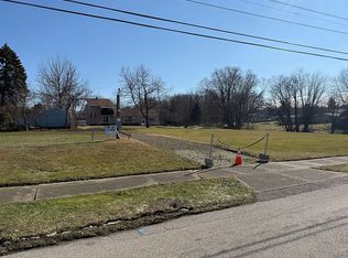 481 Detroit St, Conneaut, OH 44030