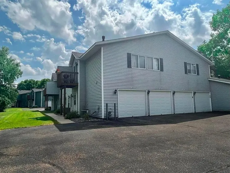 5994 Fernwood St — Photo 15