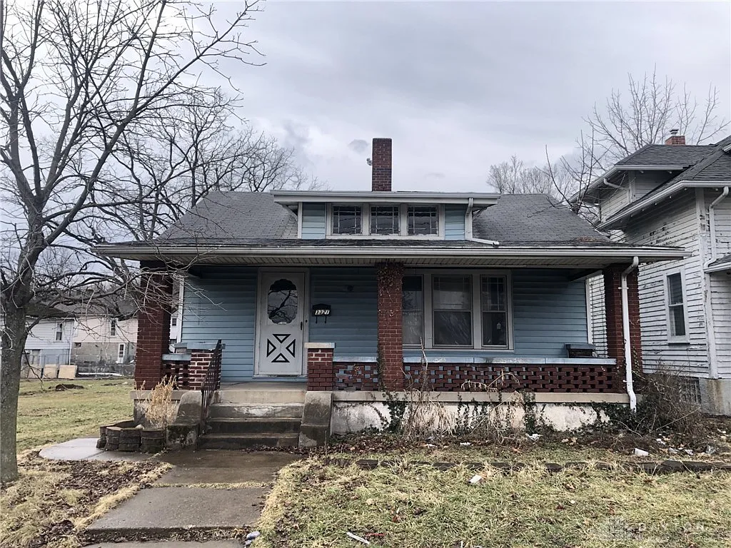 3321 N Main St photo 1