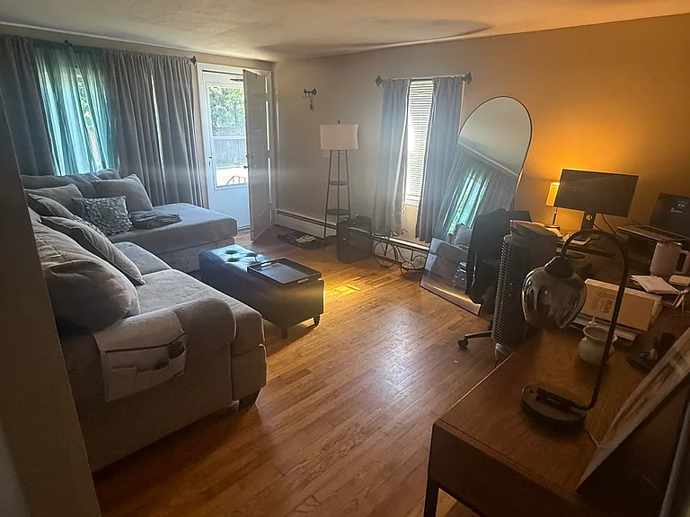 33 Funston Ave — Photo 6
