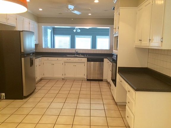 2nd image of 3807 Sedgefield Dr
