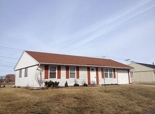 7019 Strawberry Dr, Fort Wayne, IN 46825