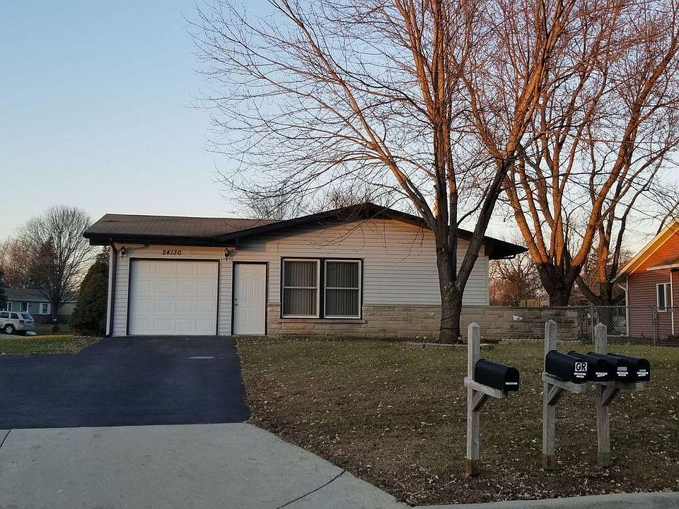 1st image of 24130 W Hazelcrest Dr
