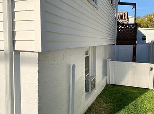 99 Eliot Rd, Revere, MA 02151