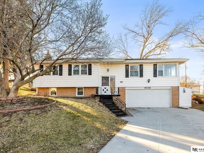 9116 S Cir, Omaha, NE, 68127
