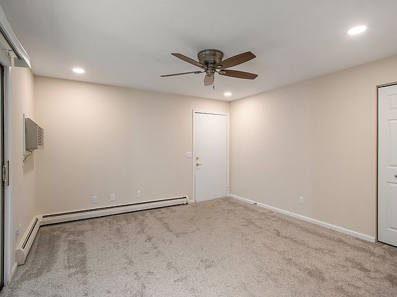 4th image of 10000-10010 S Westnedge Ave #10-1C