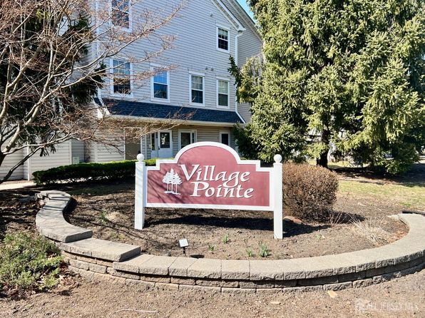 207 Prestwick Way, Edison, NJ 08820