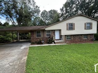 1038 Hele Ct, Riverdale, GA 30296