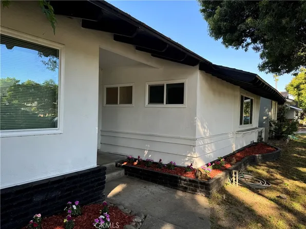 252 Royal Coach Ave, Pomona, CA 91767