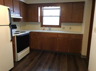 206 Wimbledon Dr, Mansfield, OH 44906