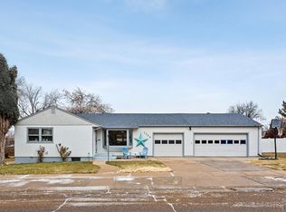 1734 Alexander Cir, Pueblo, CO 81001