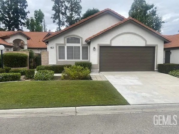 6901 Courtside Cir APT 15, Bakersfield, CA 93309