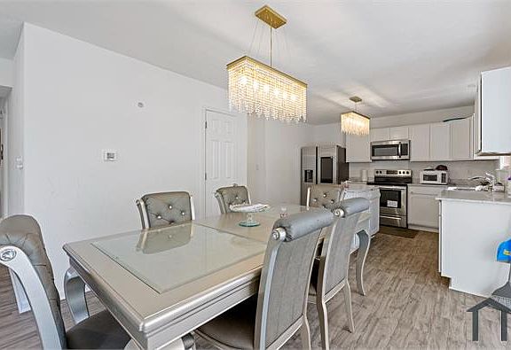 2nd image of 10125 Caprock Canyon Dr