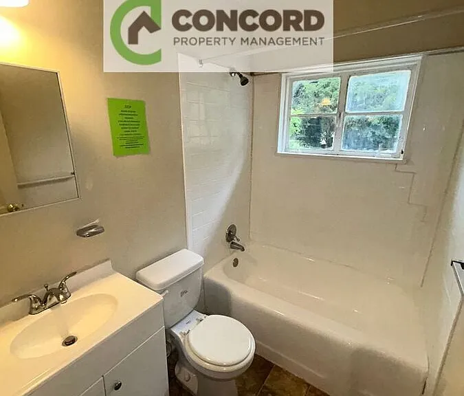 22 Friendway Cir #1 — Photo 9